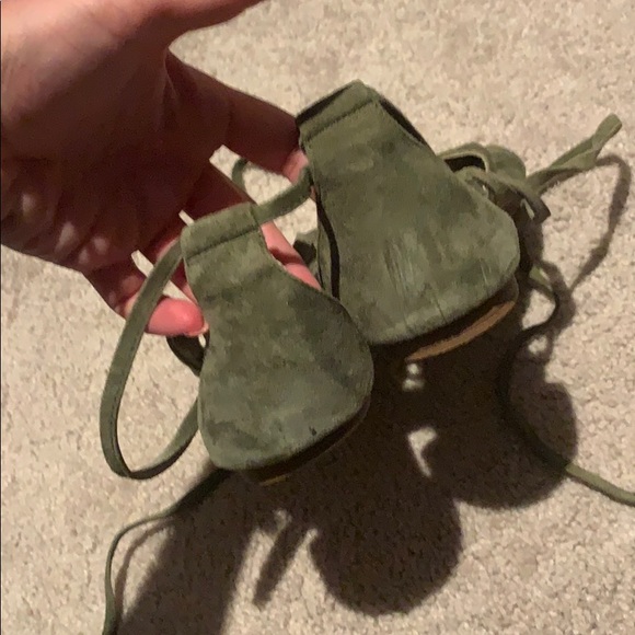 Steve Madden size 7 green suede - Picture 4 of 4